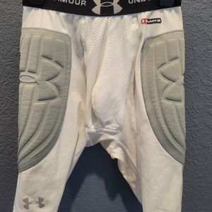 Under Armour compression shorts mens medium UA